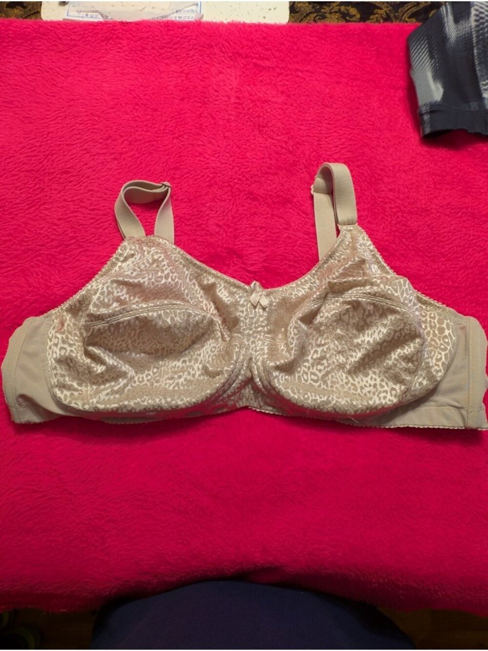 Elila 1203 Leopard Jacquard Soft Cup Bra 46D Nude Wire-Free Full Coverage